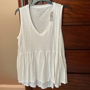 Cute Loft white tank with loose bottom